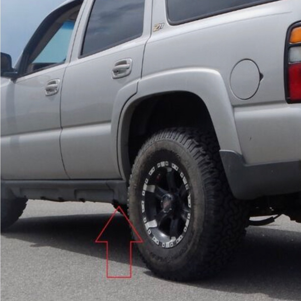 Chevy Tahoe Z71 Molding Left Driver Rear Quarter Panel Trim Fender 15768599 - Picture 16 of 16